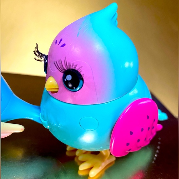 LITTLE LIVE PETS BIRD BUNDLE THEY TWEET/MOVE HEADS PIPPA PEEPS & RAINBOW TWEETS - Picture 5 of 9